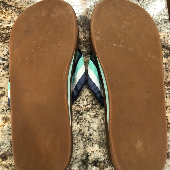 Vineyard Vines Classic flip flops - Picture 2 of 2